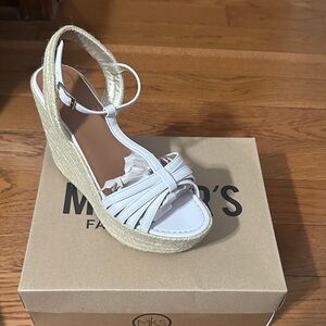 Woman's wedges/size 7